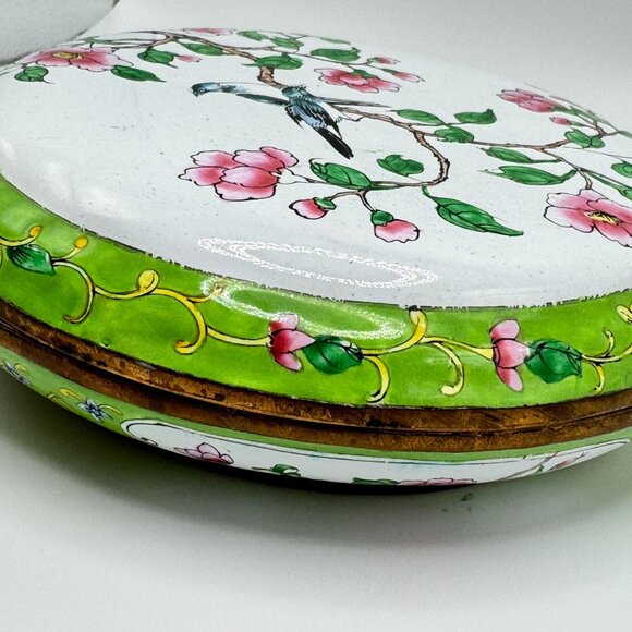 Vtg Hand-Painted Floral Enamel Trinket Box Birds & Blossoms 6" Diameter - Picture 9 of 16